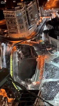 Mecca Crowds Circling Kaaba During Ramadan