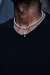 seven50  GIF