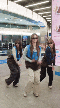 Nmixx GIF