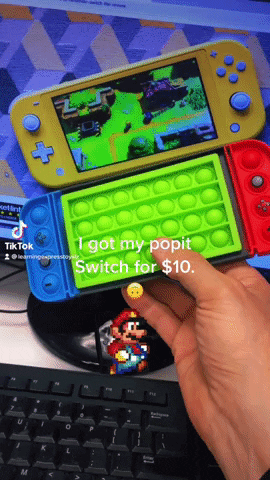 richardpderr  GIF
