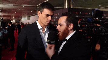 Red Carpet Comedy GIF by LLIMOO