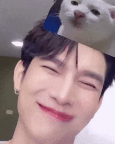 Mewsuppasit Love GIF
