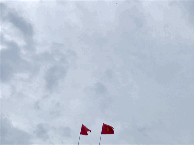 flag vietnam GIF