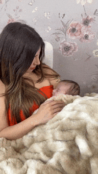Baby Mom GIF by mammamiacovers