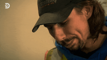 GIF by Discovery Europe