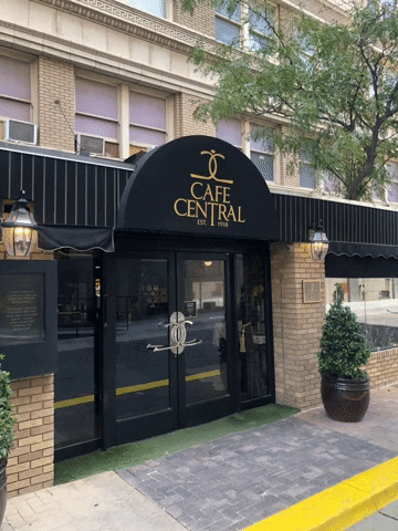Cafecentralep giphyattribution cafecentral cafe central ep legendarycafecentral GIF
