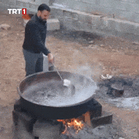 Hungry Chef GIF by TRT