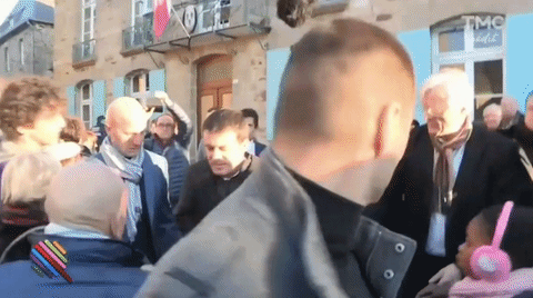 manuel valls wtf GIF by franceinfo