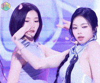 Ian Serve GIF