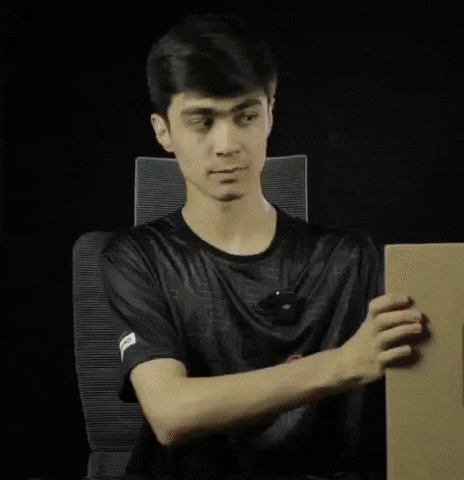 sindoruz what wtf eyebrow uzbek GIF