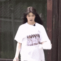 Billlie GIF