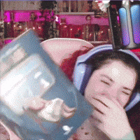 NathyTaLendo fun streamer divertido risada GIF