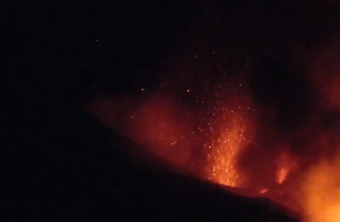 Night Footage Shows Lava Flowing From La Palma Volcano as 6,800 People Displaced