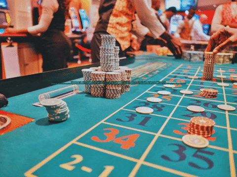 casino-tips giphygifmaker casino-tips GIF