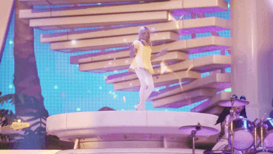 Sabrina Carpenter Dancing GIF by Xbox