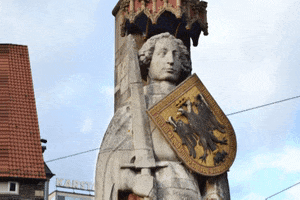 Bremermoment bremen roland sightseeing marktplatz GIF