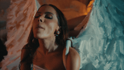 Mc Anitta Funk GIF