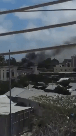 Powerful Explosion Outside Restaurant in Central Mogadishu