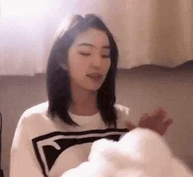 kpoopshiz giphyupload GIF