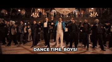Akshay Kumar Dance GIF by saregama