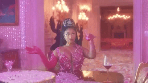 fabiolanavarretelpez giphygifmaker tusa nicki minak GIF