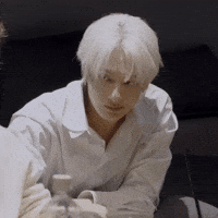 Blinking Chinese GIF