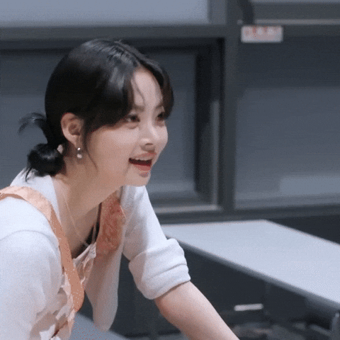 Eunchae What GIF