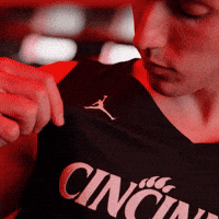 Bearcats Basketball GIF by Cincinnati Bearcats