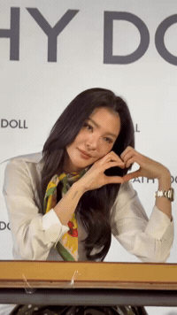 Faye GIF
