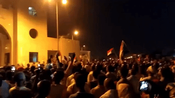 Khartoum Protests Continue Into the Evening Despite Upcoming Curfew