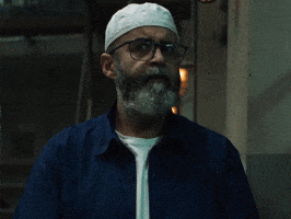 Look Around GIF by Telfaz11