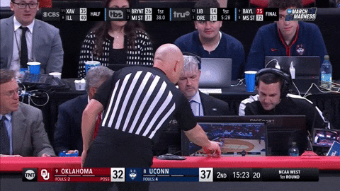 Spying March Madness GIF by TheDreamTeam 
