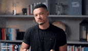 What The Wtf GIF by VaynerSpeakers