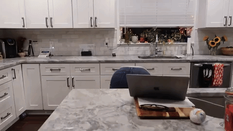 allie trippy dancing  ctfxc GIF