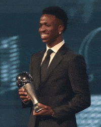 Vinícius Real Madrid GIF