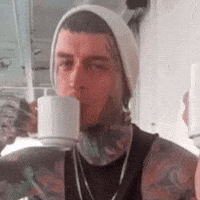 Stanni GIF