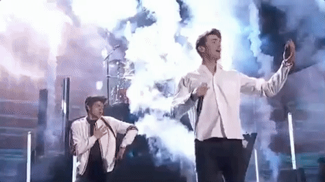 american music awards GIF by AMAs