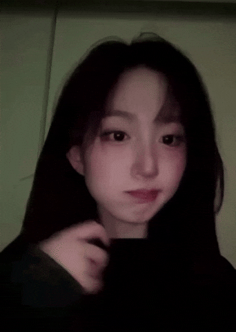 Haewon GIF