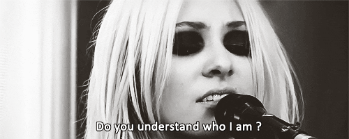 im young and easily bored taylor momsen GIF