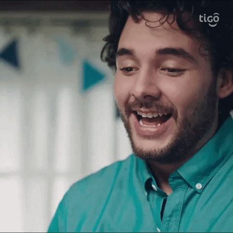 cumpleaÃ±os momentosunicos GIF