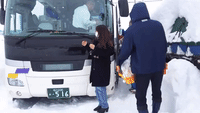 Stranded Bus Passengers Rescued After Three Days Trapped by Snow in Fukui Prefecture