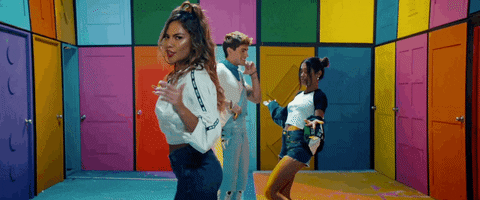 me voy GIF by Rombai