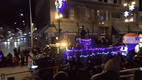 santa claus parade remax GIF by Tourism Winnipeg