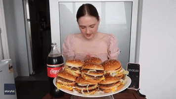New Zealander Gobbles Down 10 Big Macs in Less Than 15 Minutes