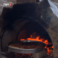 Hungry Bakery GIF by TRT