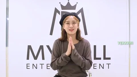 https://media3.giphy.com/media/v1.Y2lkPTc5MGI3NjExdGtmMWg2ajl5aHF4Z2VienY1bGg2Y2Vqc25lcXo2Y2gwa3BrODdmZCZlcD12MV9pbnRlcm5hbF9naWZfYnlfaWQmY3Q9Zw/jIJDBfsI7W5cGyAN7X/giphy.webp