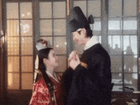 Iu 아이유 GIF