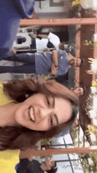 Mohitsuri Smiling GIF