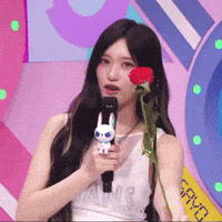 Leeseo GIF