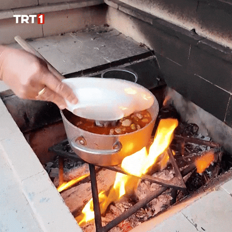 Hungry Chef GIF by TRT